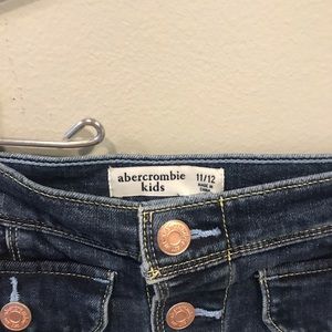 Cute button down, Abercrombie girl’s jean skirt